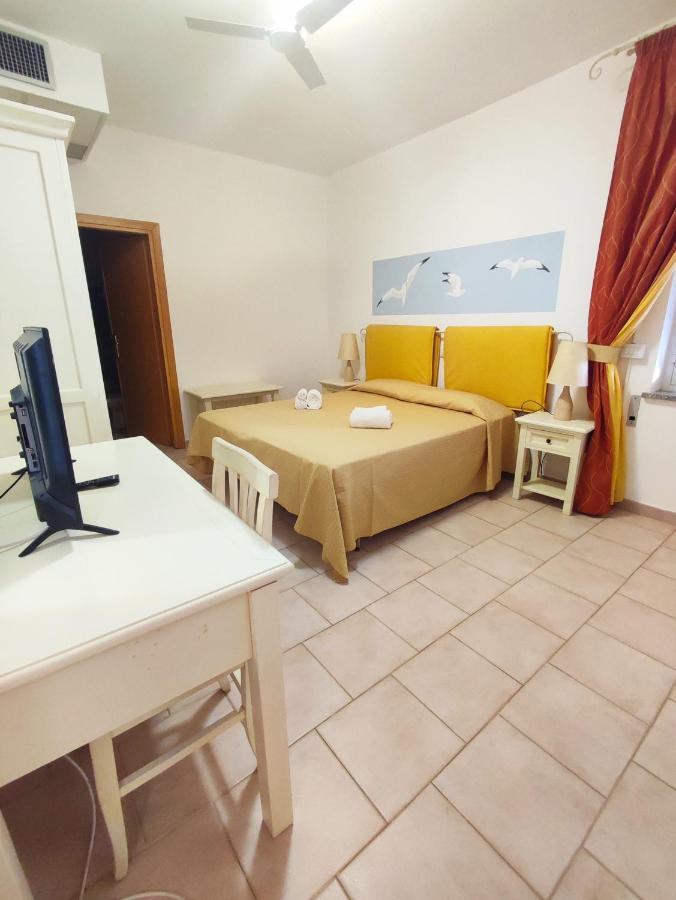 A.I.R. Hotel Gabbiano Isola Rossa Exterior foto