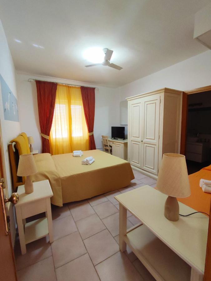 A.I.R. Hotel Gabbiano Isola Rossa Exterior foto